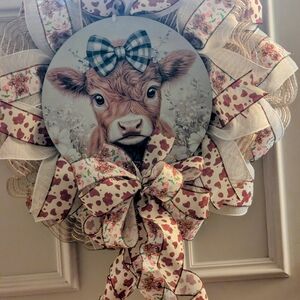 Charming Cow Holiday Wreath with Floral Accents